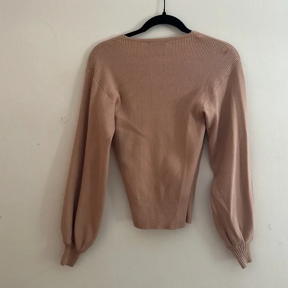 VICI | Kith Sweater - Picture 5 of 7